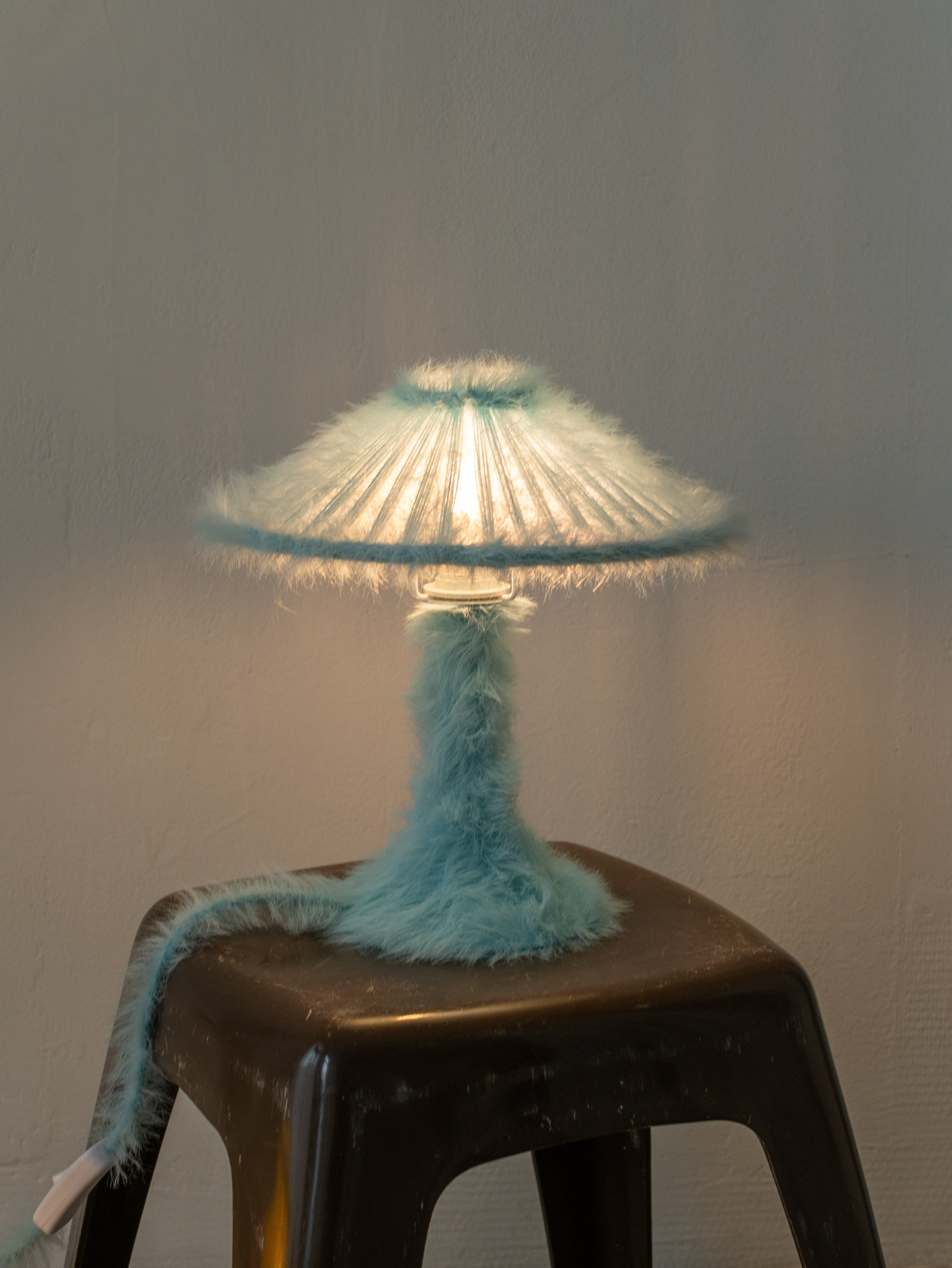 Small foot lamp by Napalosa